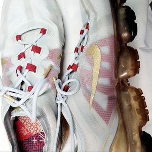 "Brand New "AIR VAPORMAX 2019 'CHINESE NEW YEAR 10'5 Mens